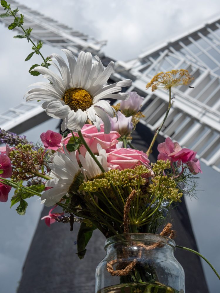 wedding flowers at brixton windmill