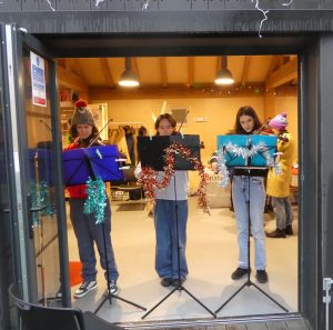 3 Violins